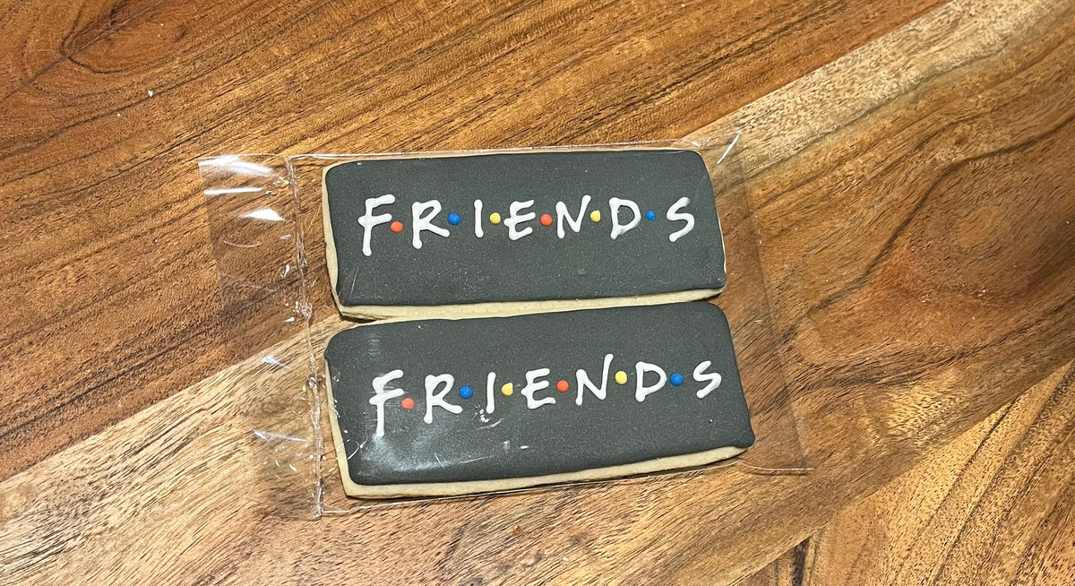 Friends (2pack) Megs & Pegs bakes