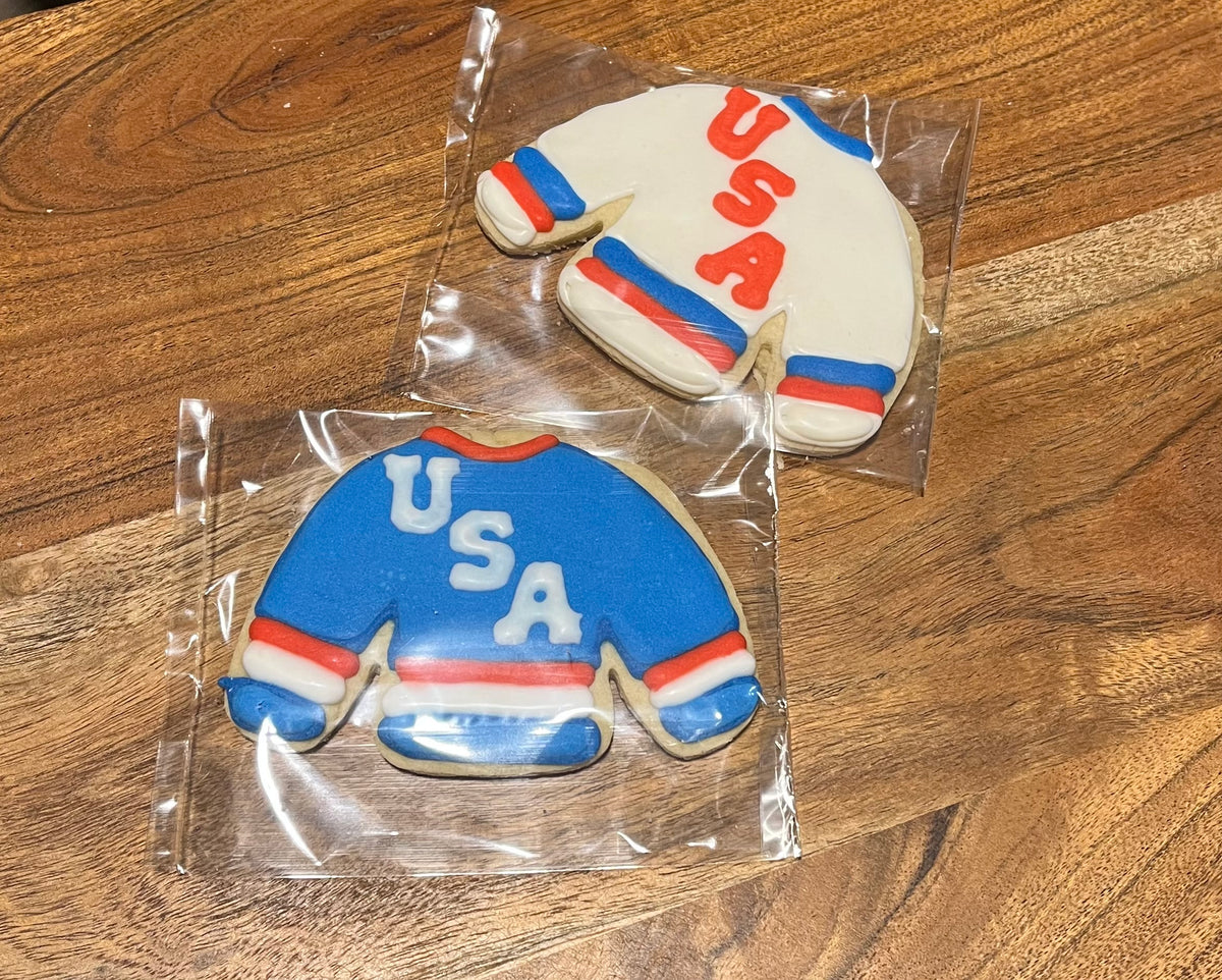 USA blue jersey Megs & Pegs bakes